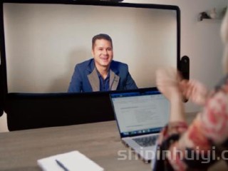 starline裸眼3D視頻 通話就好像只隔了層玻璃